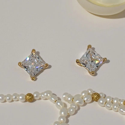 Gold Xuping Stud Earrings