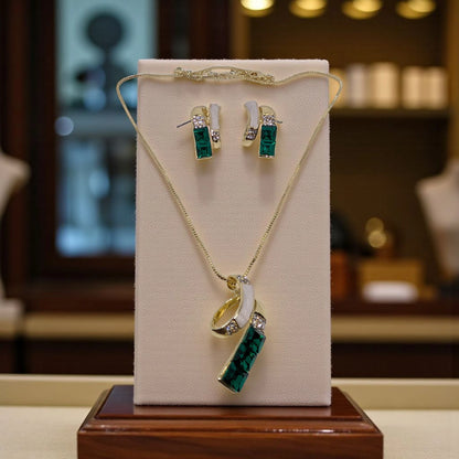 Elegant Green Pendant set with Earrings