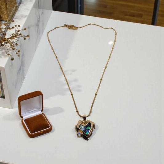 Gold Green Heart Shape Chain Pendant Set